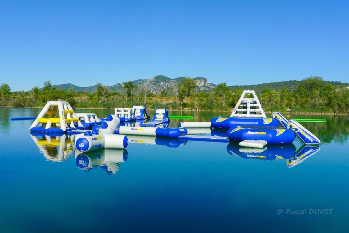 Bien Equipe 2 Lit 2 Place, Canape Lit, 5 Personnes, Terrasse Bien Equipe, Planchas, Parking Gratuit Sur Place, A Proximite De Commerce Et De Cure Thermal, Cadarache ,forcalquier, Gorge Du Verdon , Moustier, Montagne De Apartment Volx
